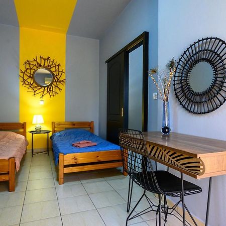 Rea Apartment II "1Minute From The Beach" كالاماتا المظهر الخارجي الصورة