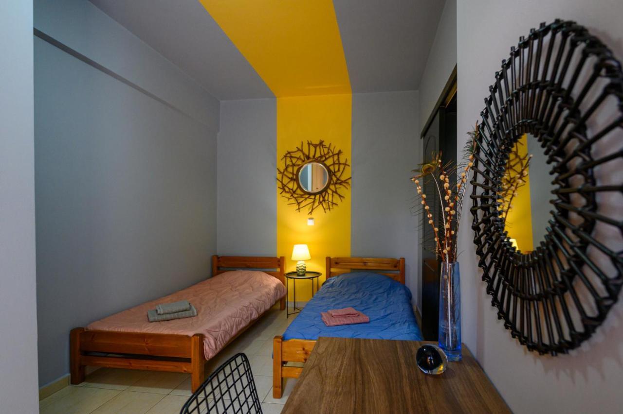 Rea Apartment II "1Minute From The Beach" كالاماتا المظهر الخارجي الصورة