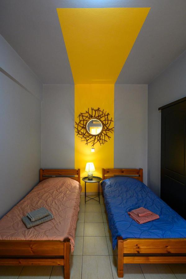 Rea Apartment II "1Minute From The Beach" كالاماتا المظهر الخارجي الصورة